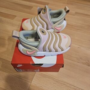 Nike Kids Sneakers - Pink and Tan